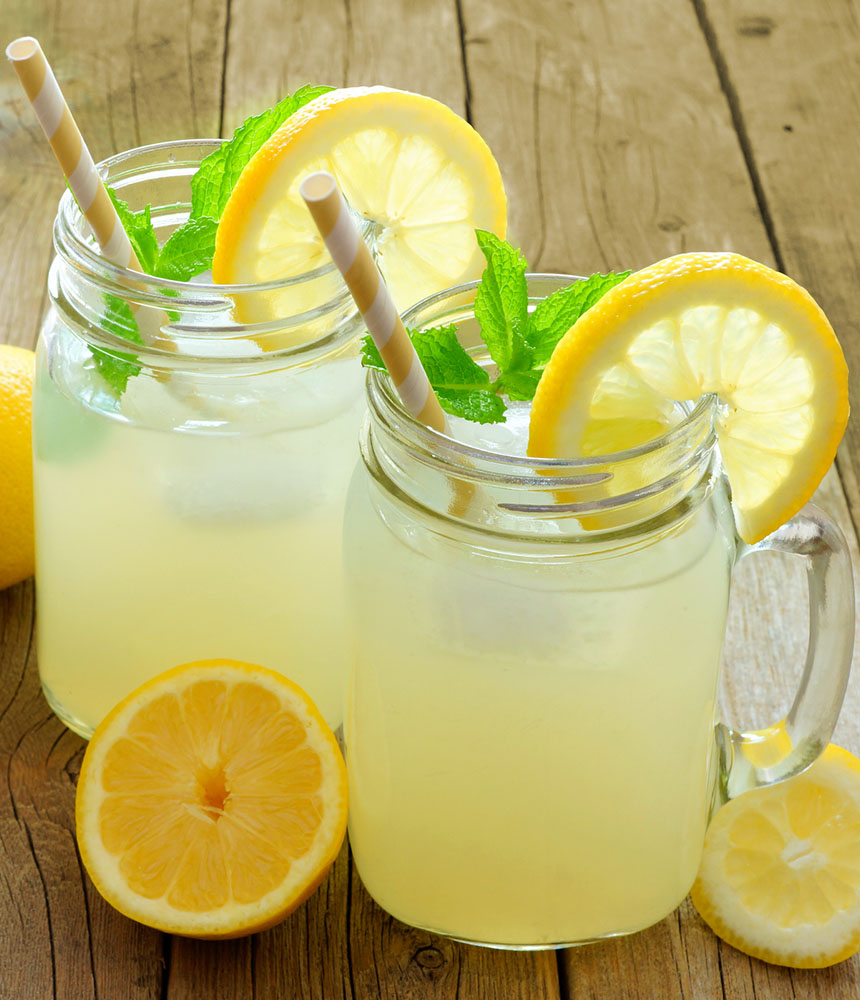 dogal-serinlik-ev-yapimi-nane-limonata-tarifi